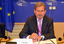 Хан о таксама Приштине: Ова одлука мора одмах бити повучена