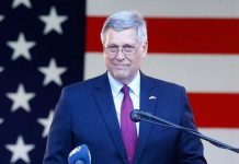 Амерички амбасадор Коснет поздравио Резолуцију о наставку дијалога са Београдом