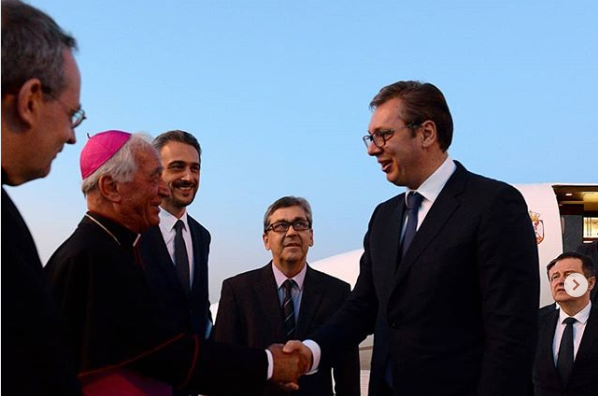 Вучић стигао у Ватикан