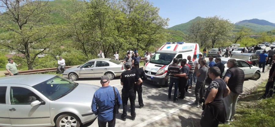 Блокада путева код Андријевице