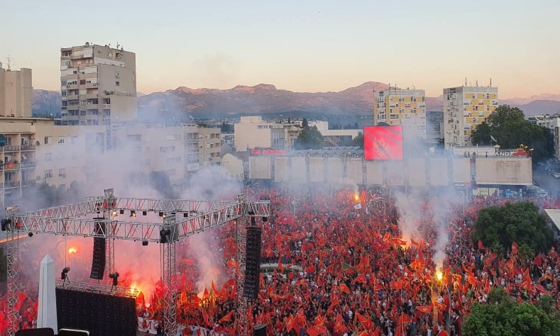 patriotski-skup-foo-CdM