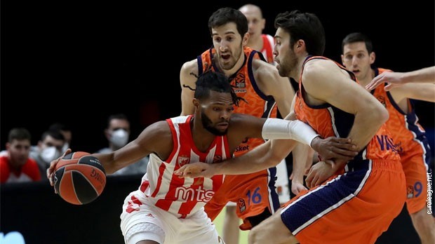 Звезда изгубила од Валенсије