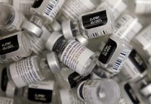 Фајзер и Модерна подигле цене вакцина