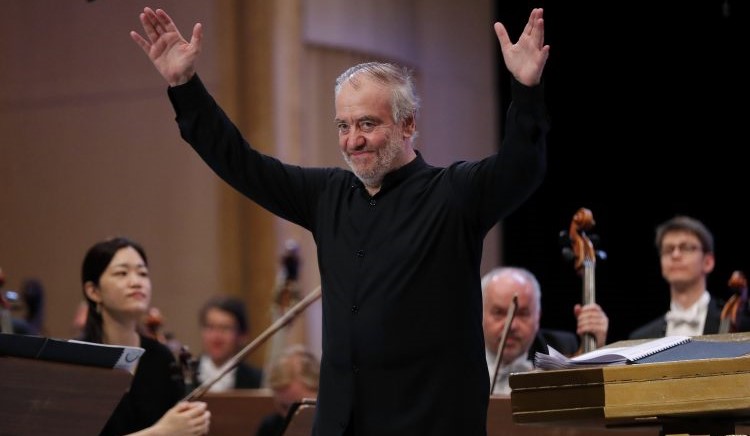 Отказ славном руском диригенту у Минхену